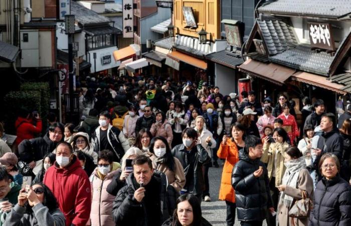 Envahie par les touristes, Kyoto veut fortement augmenter sa taxe de séjour