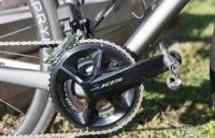 Test du groupe Shimano 105 Di2 12V R7150, ce mal-aimé à tort