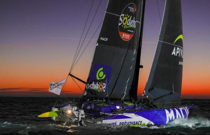 Charlie Dalin on MACIF Santé Prévoyance smashes the Vendée Globe record