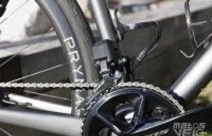 Test du groupe Shimano 105 Di2 12V R7150, ce mal-aimé à tort