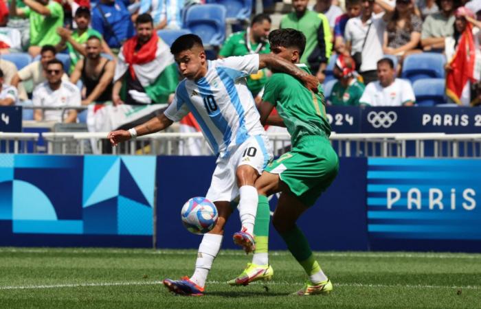 Thiago Almada a été présenté aux joueurs lyonnais