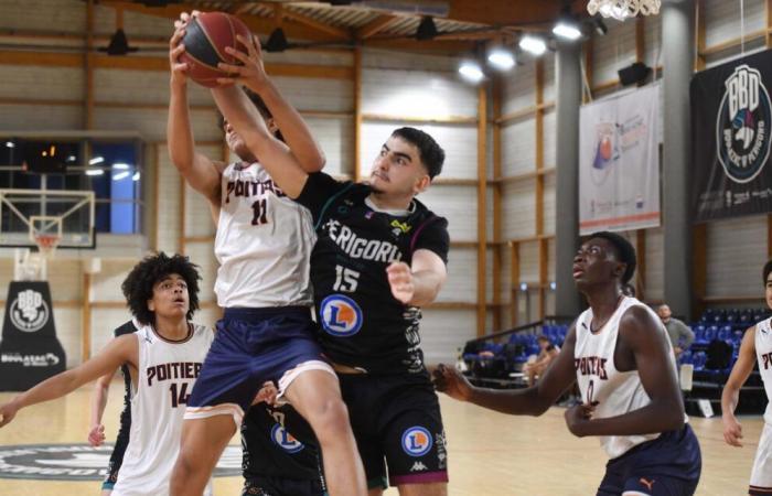 Les moins de 18 ans de Boulazac basket Dordogne toujours déconfits dans les Landes