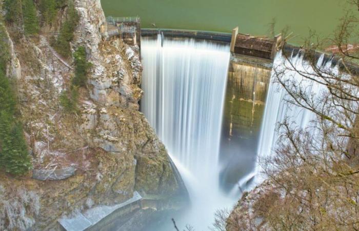 Villers-le-Lac. Quand l’eau sculpte le vide : la magie éphémère de Châtelot