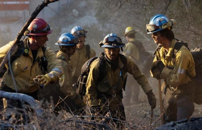 Alerte incendie de niveau le plus élevé alors que les vents de Santa Ana s’accélèrent