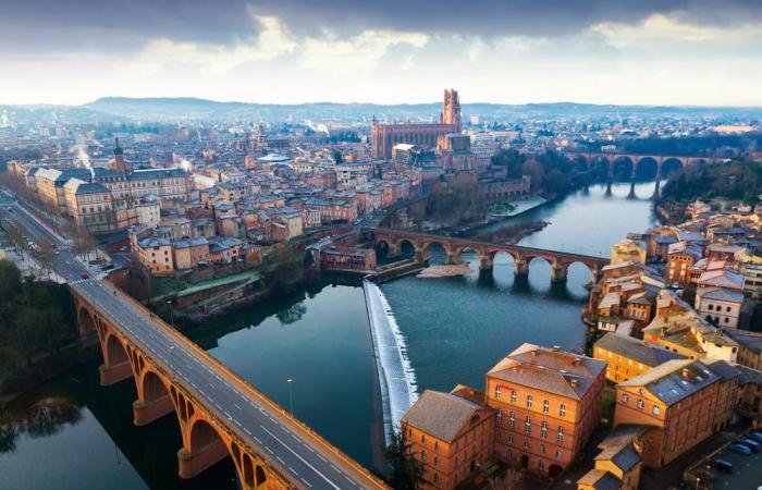 la très attendue passerelle piétonne sur le Tarn va bientôt ouvrir