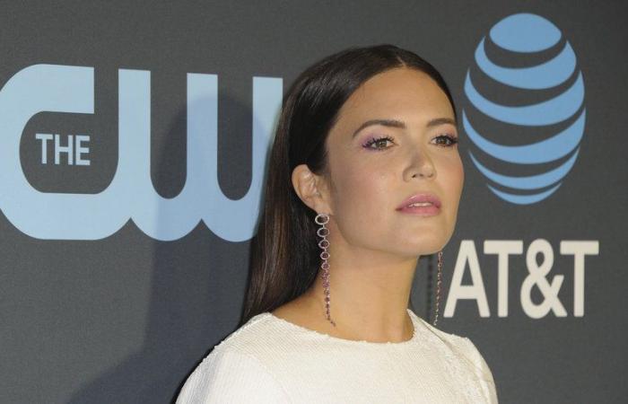 L’actrice multimillionnaire Mandy Moore crée la polémique en lançant une collecte de fonds en ligne pour ses proches