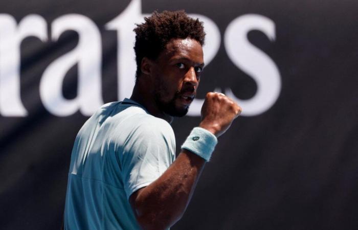 Gaël Monfils, vainqueur dès le premier tour face à Giovanni Mpetshi Perricard, impressionne la jeune génération du tennis français