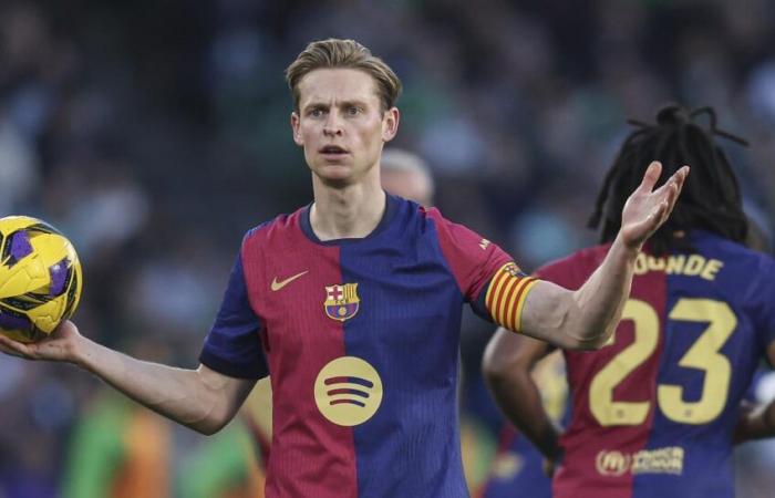 Un énorme conseil d’une légende du Barça à de Jong