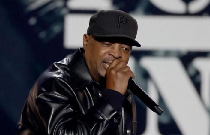 Chuck D demande à ses fans d’arrêter d’utiliser “Burn Hollywood Burn” de Public Enemy dans les vidéos illustrant les incendies de forêt à Los Angeles