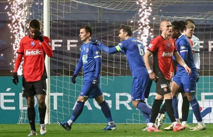 Rennes falls to Troyes, Cannes (N2) offers Lorient in the Coupe de France