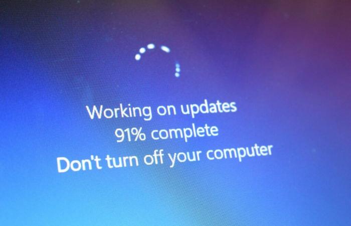 Cette mise à jour pour Windows 10 s’installe en boucle, Microsoft corrige discrètement le bug