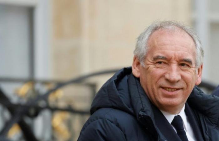 Bayrou promet de soumettre au Parlement un accord, même partiel, sans satisfaire le PS : Actualités