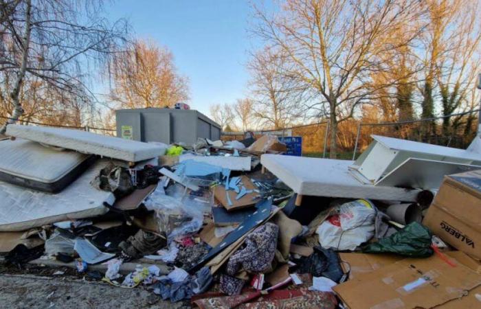 à Givors, des tas de déchets seront déblayés à partir du lundi 20 janvier