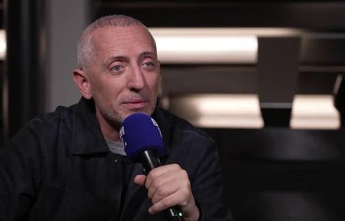 Gad Elmaleh donne son nouveau spectacle au Dôme de Paris