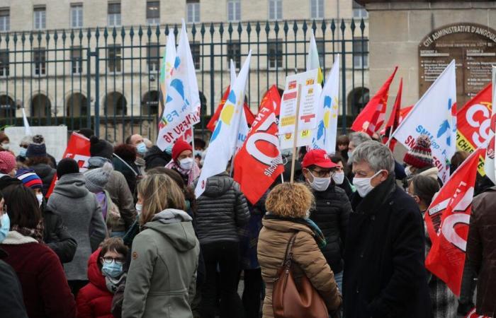 les AESH, qui soutiennent les étudiants en situation de handicap, manifestent ce jeudi