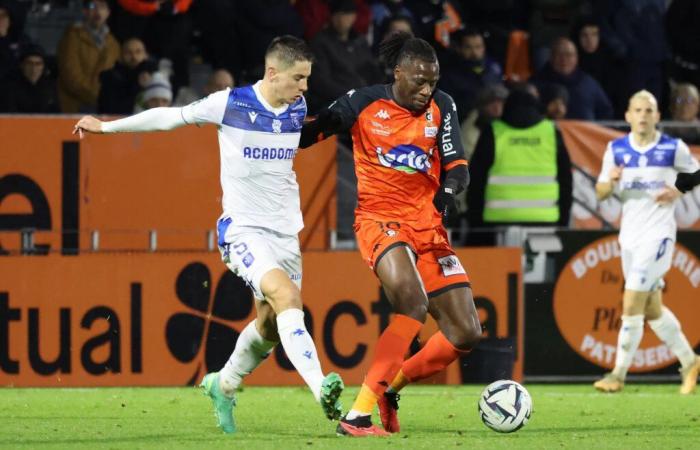 Stade Laval. Laval en discussions avancées avec un défenseur auxerrois