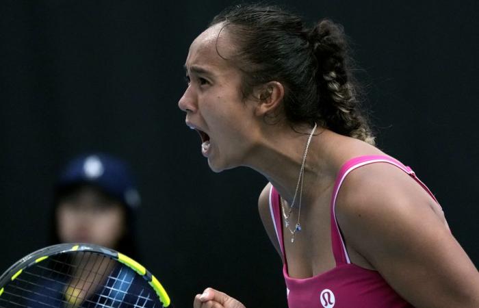 Open d’Australie | Leylah Fernandez accède au troisième tour ; Auger-Alliassime éliminé