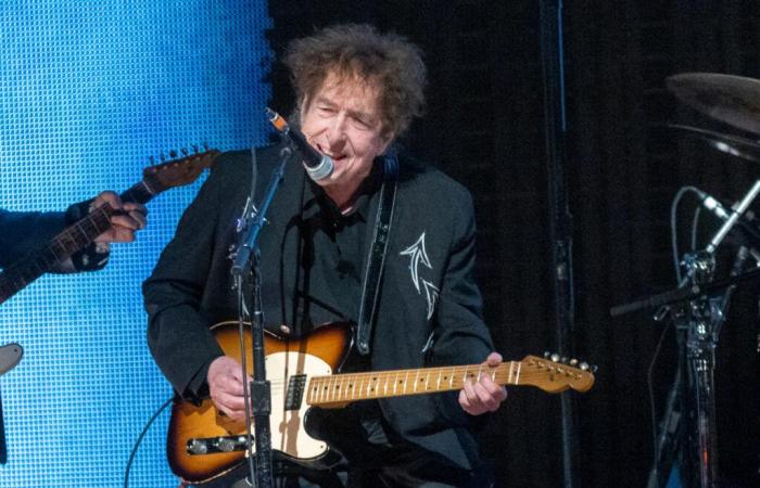 TikTok est sur le point d’être interdit, alors Bob Dylan a rejoint l’application pour voir de quoi il s’agit