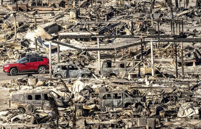 Le vent a continué de souffler, alimentant encore davantage les incendies à Los Angeles