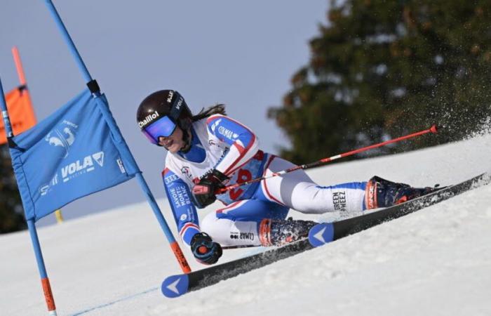 Emy Charbonnier remporte l’or au combiné alpin !