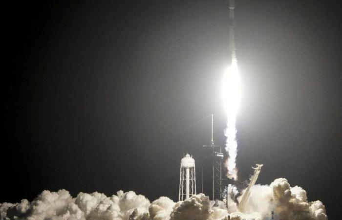 Deux nouvelles sondes se dirigent vers la Lune à bord d’une fusée SpaceX Falcon 9