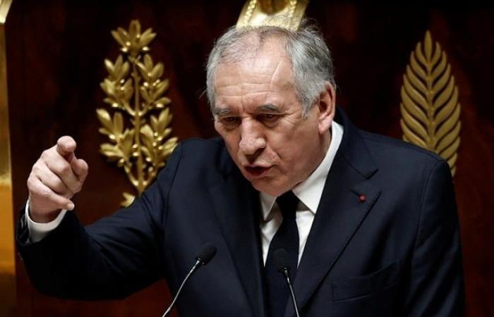 ce que le salaire de Bayrou pourrait apporter à la gauche