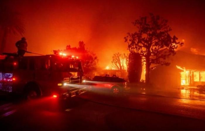 Les incendies à Los Angeles fascinent les théoriciens du complot