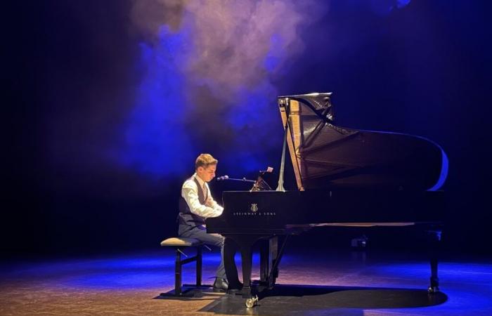 Noam Hanot, 17 ans, prodige du piano et fan de Schubert, se produit au Nouveau relax