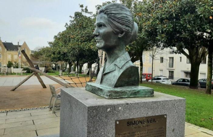 Affaire des dégradations de la statue de Simone Veil en Vendée : les neuf prévenus condamnés