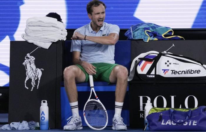 Daniil Medvedev éliminé au 2ème tour par le qualificatif Tien, qui affrontera donc Moutet