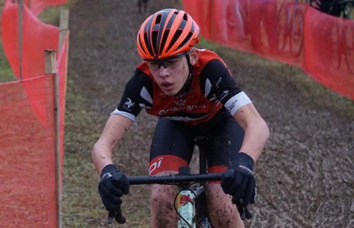 Hugo ANTUNES sur le podium du championnat régional de cross à Auxerre