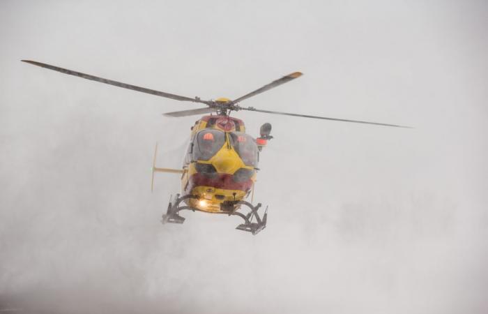 Un homme de 75 ans est décédé après une chute à ski dans une station de l’Isère