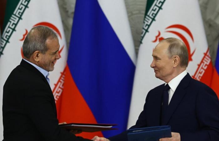 La Russie et l’Iran renforcent leur alliance avec un nouvel accord