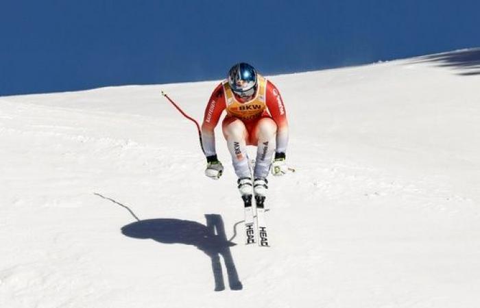 Le skieur suisse Von Allmen remporte le super-G de la Coupe du monde à domicile alors qu’Odermatt a un rare jour de repos