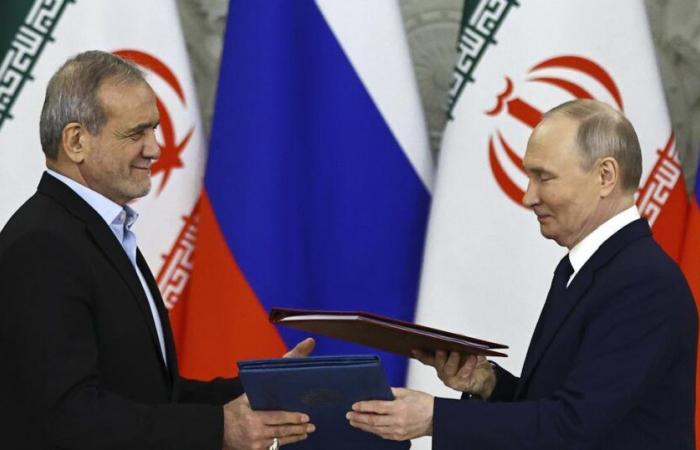 La Russie et l’Iran renforcent leur alliance avec un nouveau pacte