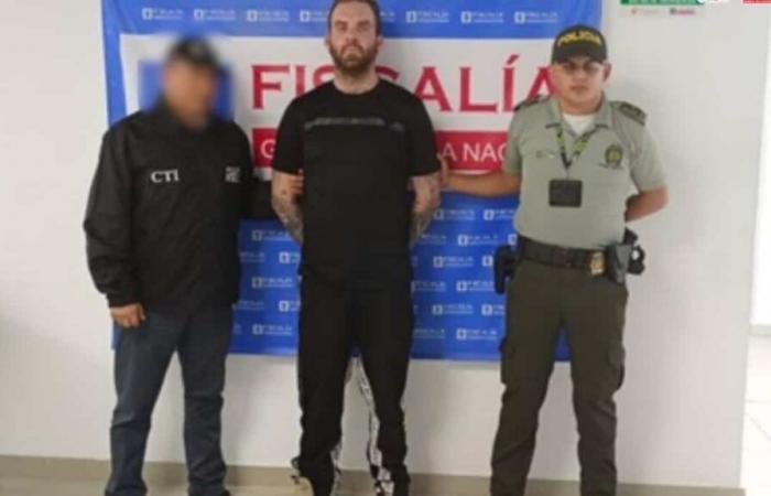 Un Québécois connu des policiers a été arrêté en Colombie pour avoir enlevé et torturé une mineure