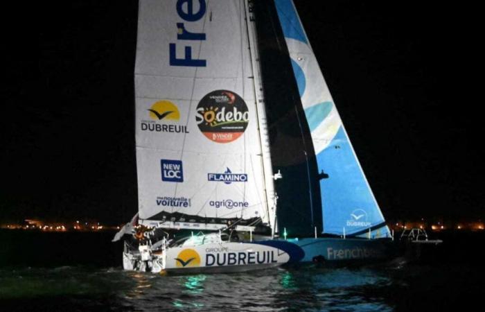 Troisième, Sébastien Simon devient le premier Sablais à monter sur le podium du Vendée Globe !