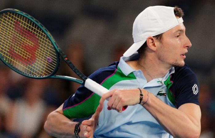 Open d’Australie > Arthur Fils jette l’éponge, Ugo Humbert rejoint Zverev en huitièmes de finale !