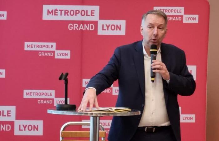 Métropole de Lyon. Bruno Bernard, toujours pas officiellement candidat à sa succession, répond à ses adversaires