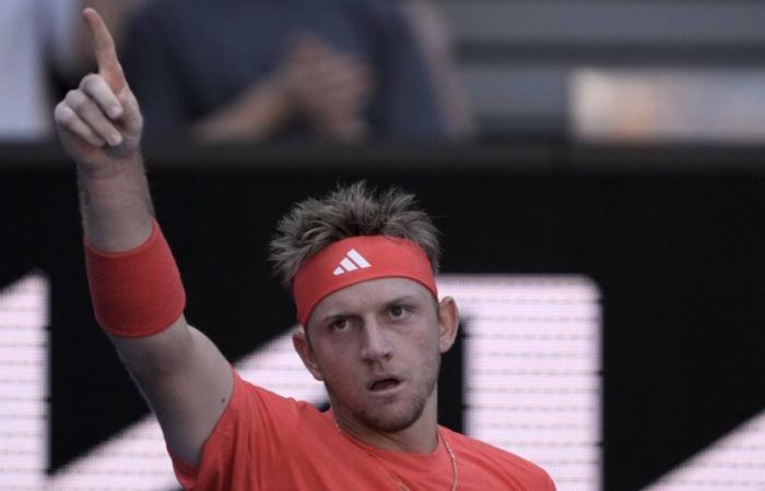 Davidovich Fokina bat Mensik à Melbourne