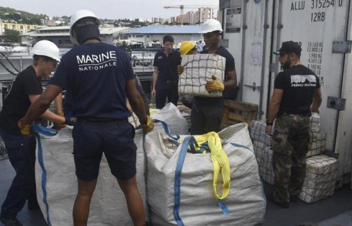 Neuf tonnes de cocaïne saisies par les Forces Armées aux Antilles au large de la Martinique