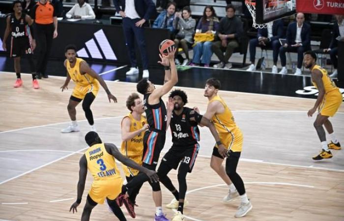 Le match Paris-Maccabi Tel Aviv en Euroligue marqué par une mystérieuse puanteur dans la salle