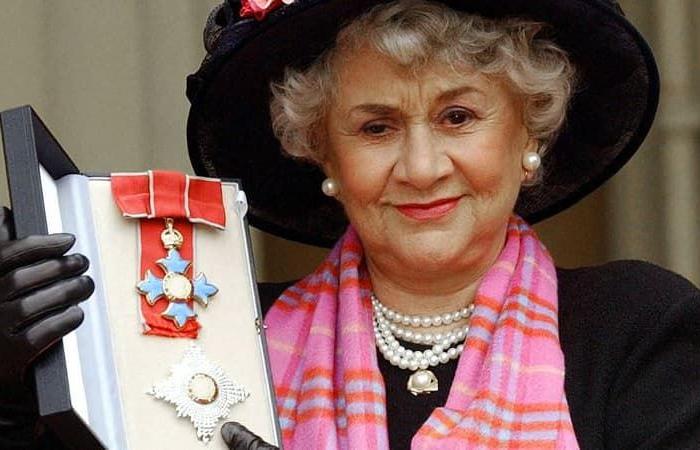 Décès de Joan Plowright, actrice britannique vue dans “Les Chroniques de Spiderwick” et “Les 101 Dalmatiens”