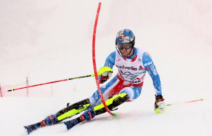 à quelle heure, sur quelle chaîne TV regarder le Super G, la descente et le slalom avec Clément Noël ?