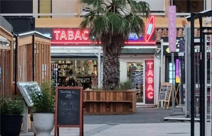 En entrant dans ce bureau de tabac le jour de Noël, il a changé le cours de sa vie