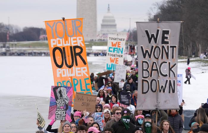 Des milliers de manifestants contre Trump dans les rues de Washington (PHOTOS)