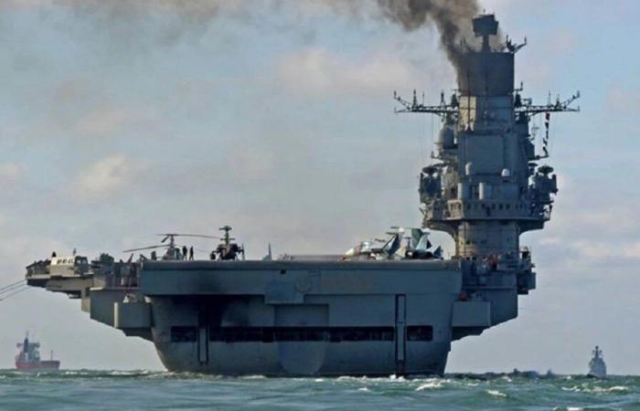 Le porte-avions russe Amiral Kuznetsov peut se résumer en 3 mots