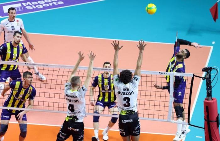 De Poitiers à Fenerbahçe, changement d’ambiance pour Ngapeth