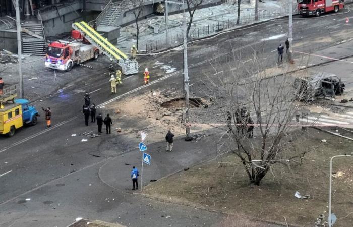 quatre morts dans une attaque russe à Kyiv, selon l’administration militaire locale