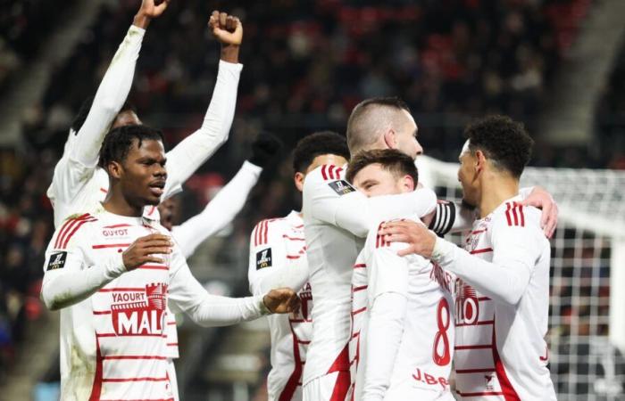 le stade brestois remporte le derby breton, la crise rennaise s’amplifie